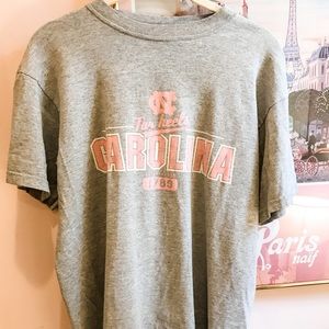 UNC CHAPEL HILL T-SHIRT